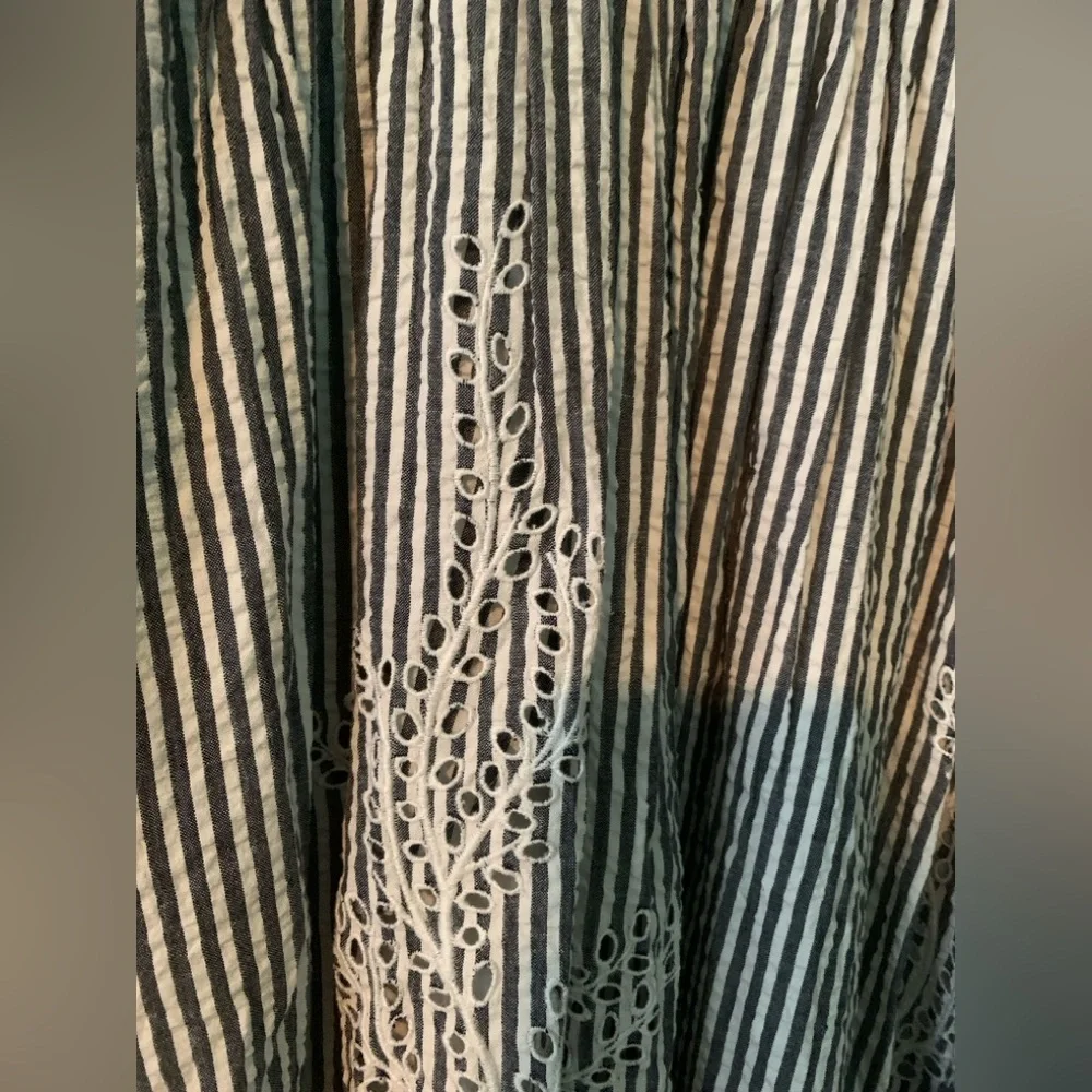 NWT Tory Burch Eyelet Embroidered Seersucker Midi On Off Shoulder Ruffle Dress 4 - Picture 7 of 11